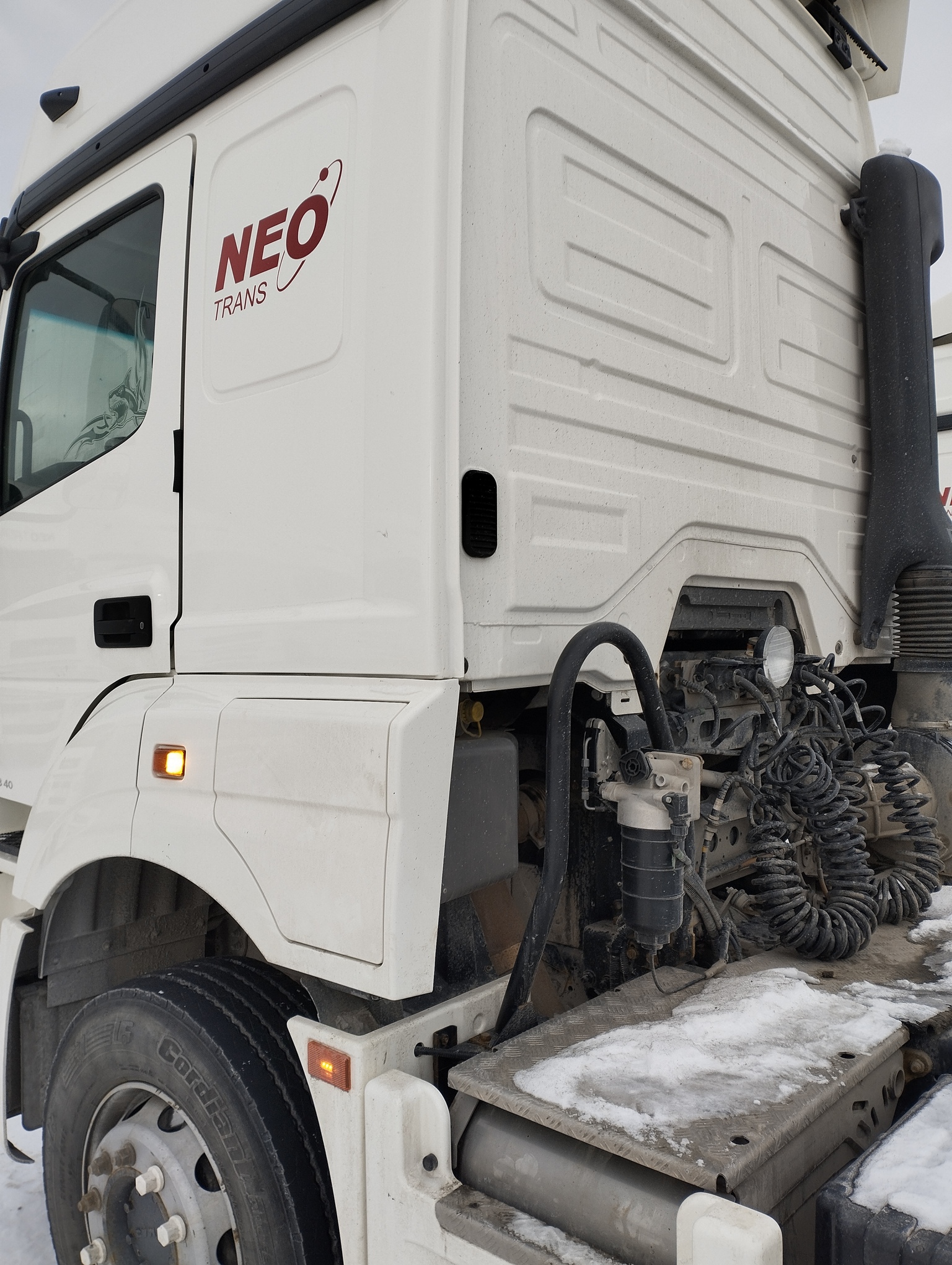 Седельный тягач КАМАЗ 5490-801-DC (газодизель) 2021 г. - фото 34