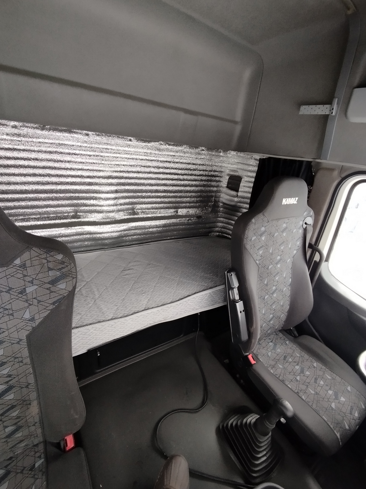 Седельный тягач КАМАЗ 5490-801-DC (газодизель) 2021 г. - фото 52