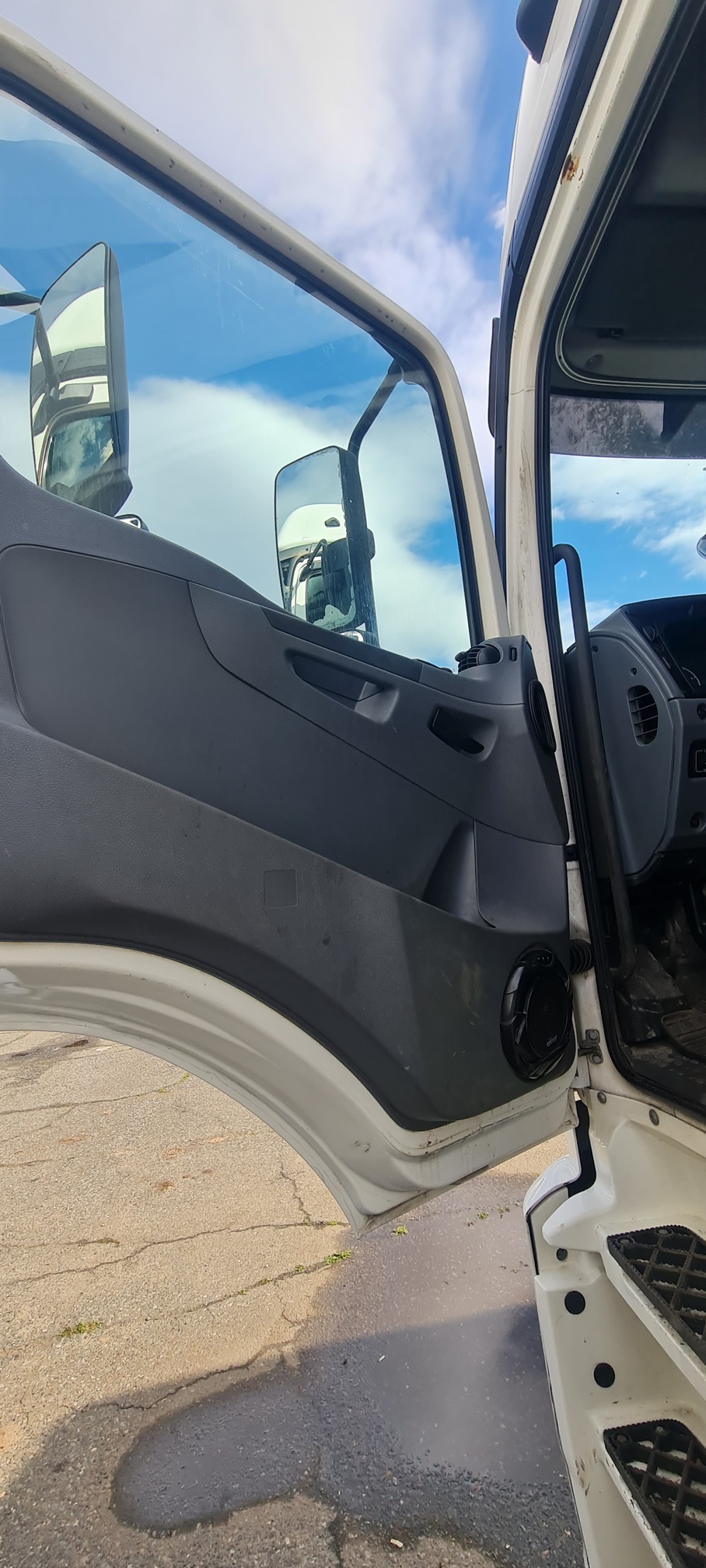 Седельный тягач КАМАЗ 5490-80802-90(5P) (СПГ) 2021 г. - фото 26