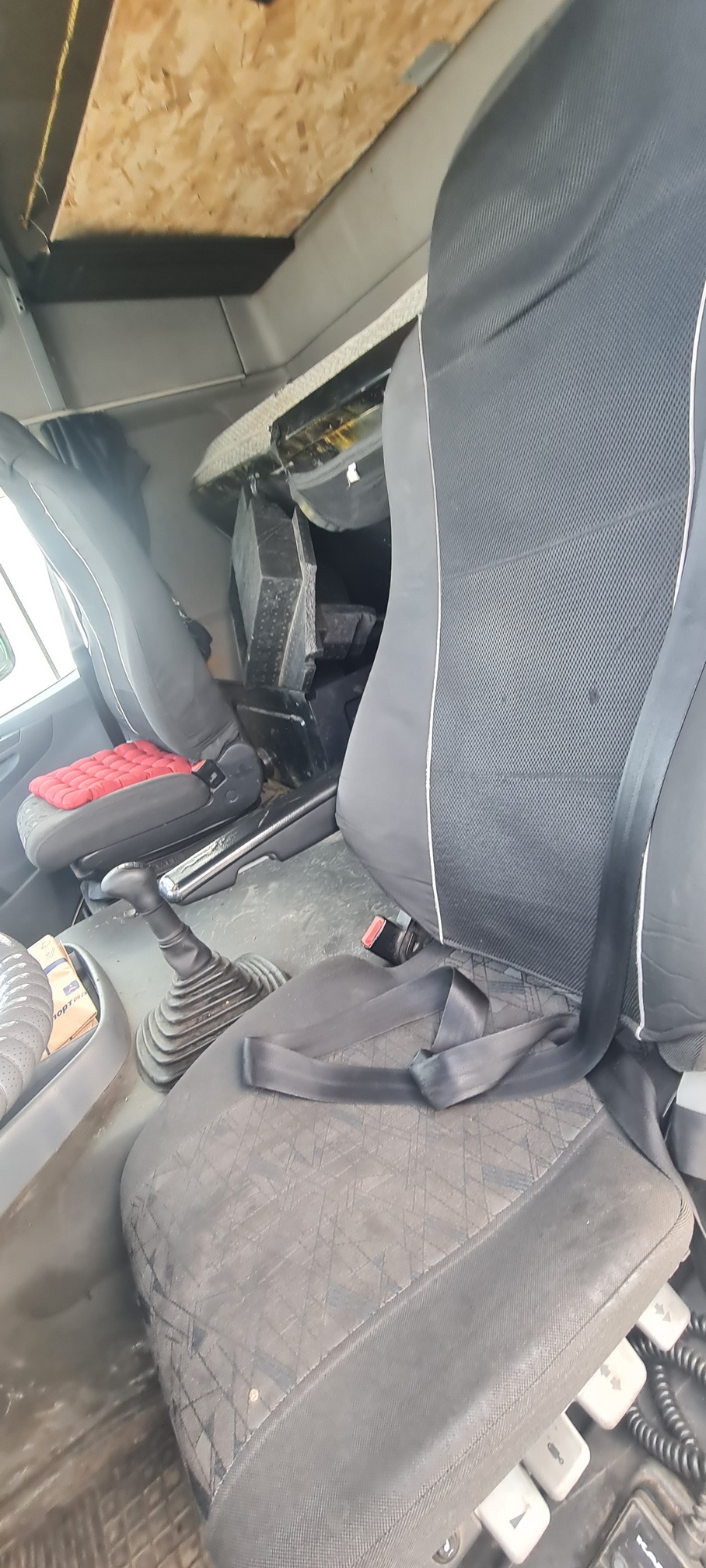 Седельный тягач КАМАЗ 5490-80802-90(5P) (СПГ) 2021 г. - фото 28