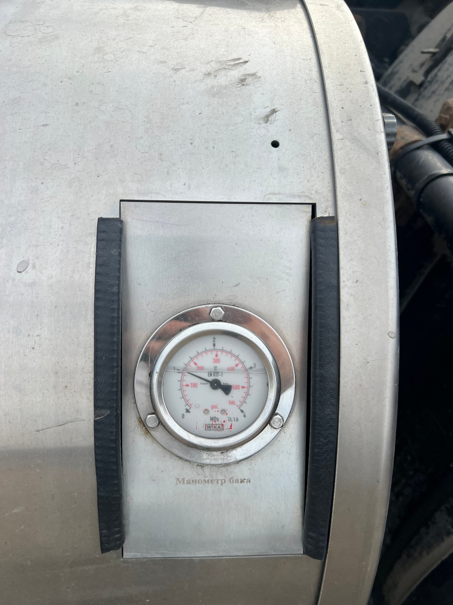 Седельный тягач КАМАЗ 5490-80802-90(5P) (СПГ) 2021 г. - фото 13