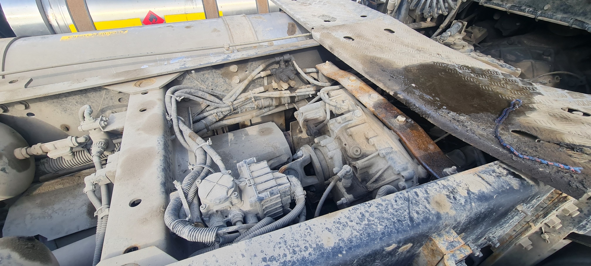 Седельный тягач КАМАЗ 5490-80802-90(5P) (СПГ) 2021 г. - фото 16