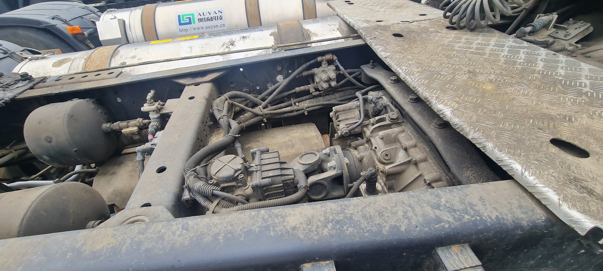 Седельный тягач КАМАЗ 5490-80802-90(5P) (СПГ) 2021 г. - фото 23