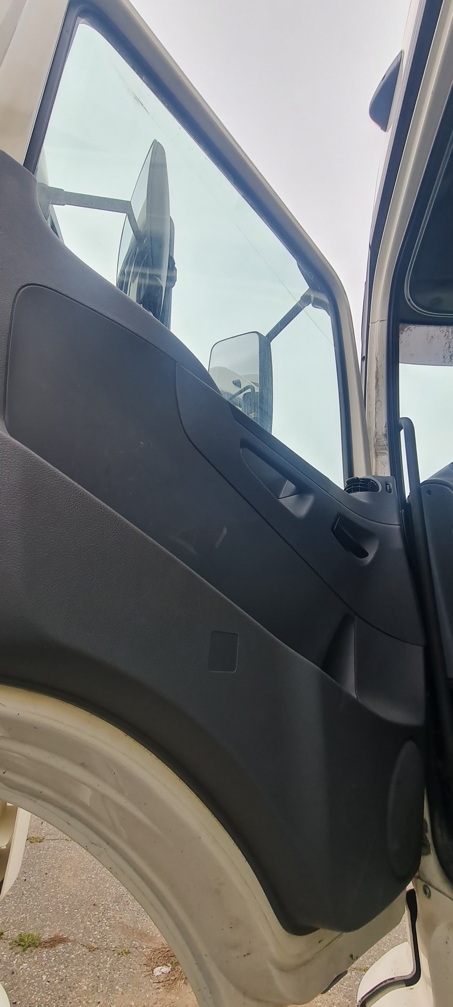 Седельный тягач КАМАЗ 5490-80802-90(5P) (СПГ) 2021 г. - фото 32