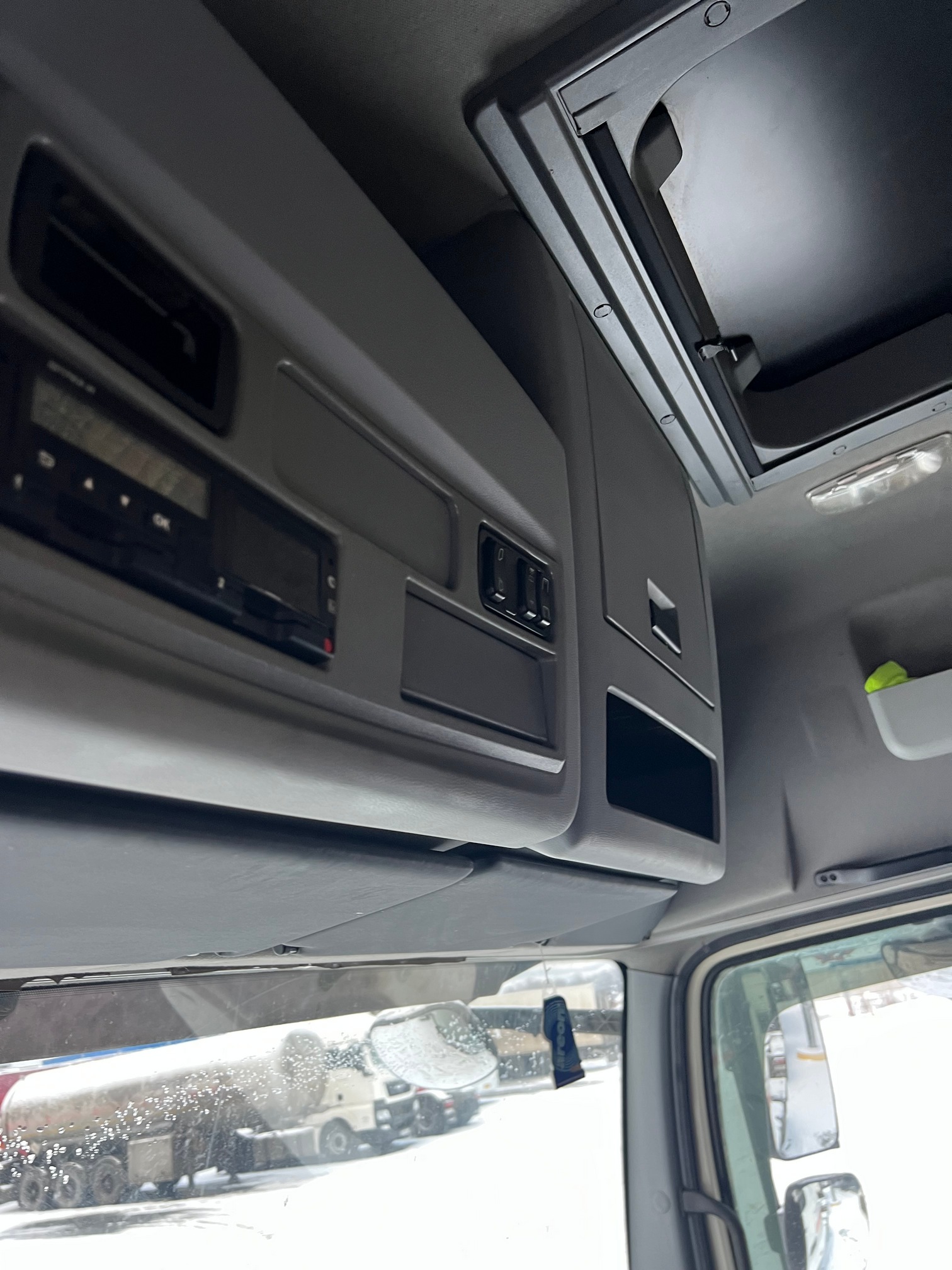 Седельный тягач КАМАЗ 5490-033-87 (S5) 2021 г. - фото 15