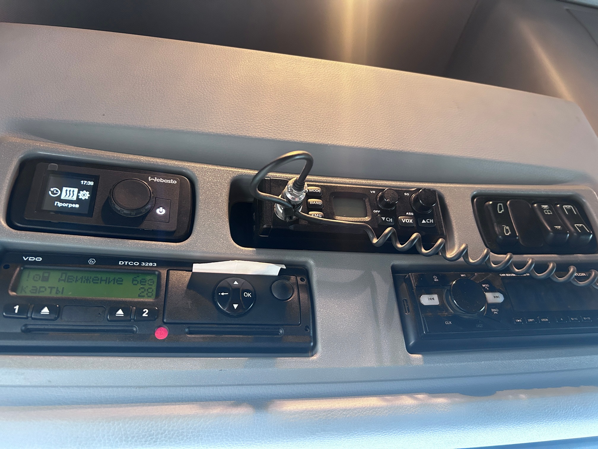 Седельный тягач КАМАЗ 5490-80802-90(5P) (СПГ) 2022 г. - фото 36