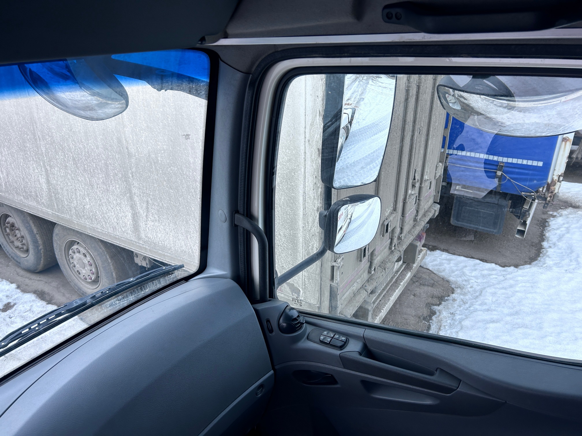 Седельный тягач КАМАЗ 5490-80802-90(5P) (СПГ) 2022 г. - фото 27