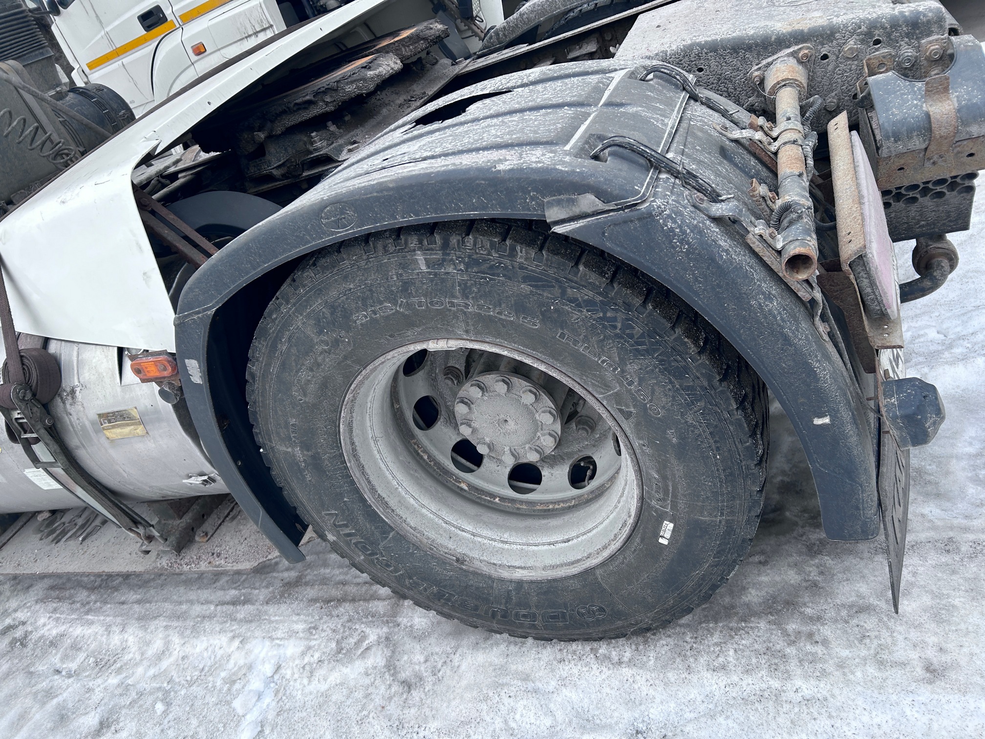 Седельный тягач КАМАЗ 5490-80802-90(5P) (СПГ) 2022 г. - фото 13