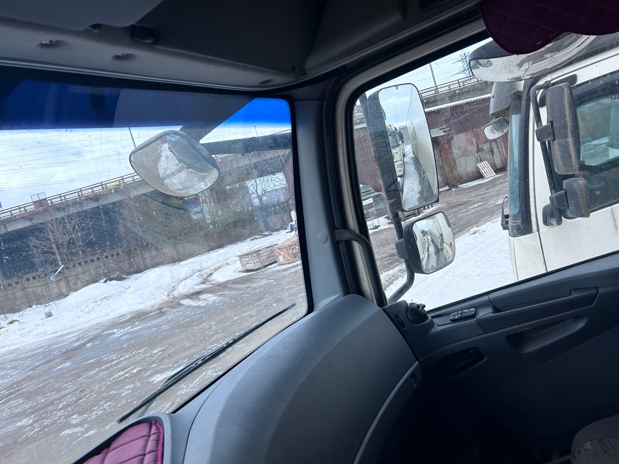 Седельный тягач КАМАЗ 5490-80802-90(5P) (СПГ) 2022 г. - фото 24