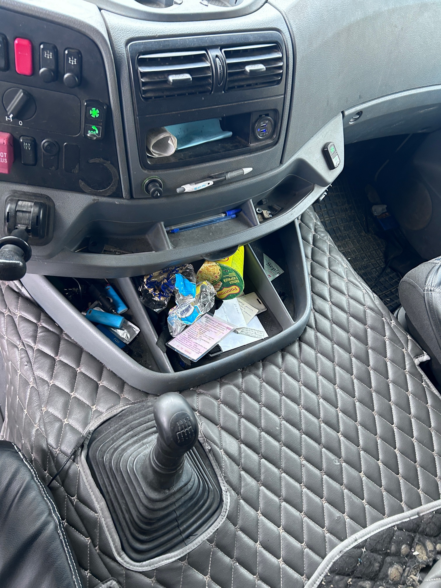 Седельный тягач КАМАЗ 5490-80802-90(5P) (СПГ) 2022 г. - фото 32