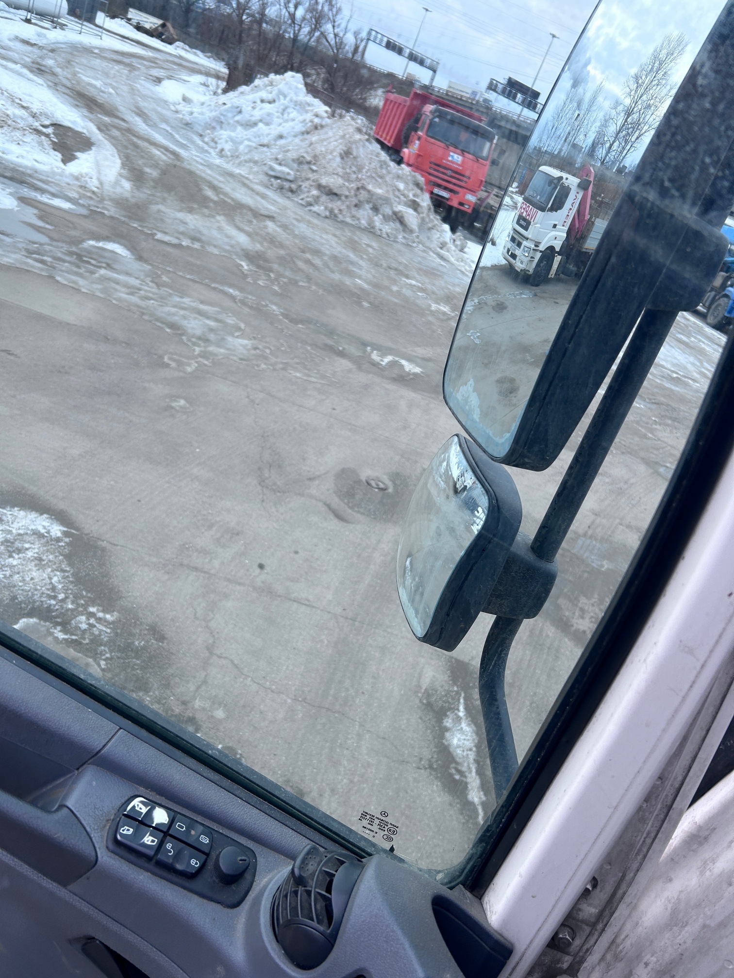 Седельный тягач КАМАЗ 5490-80802-90(5P) (СПГ) 2022 г. - фото 36