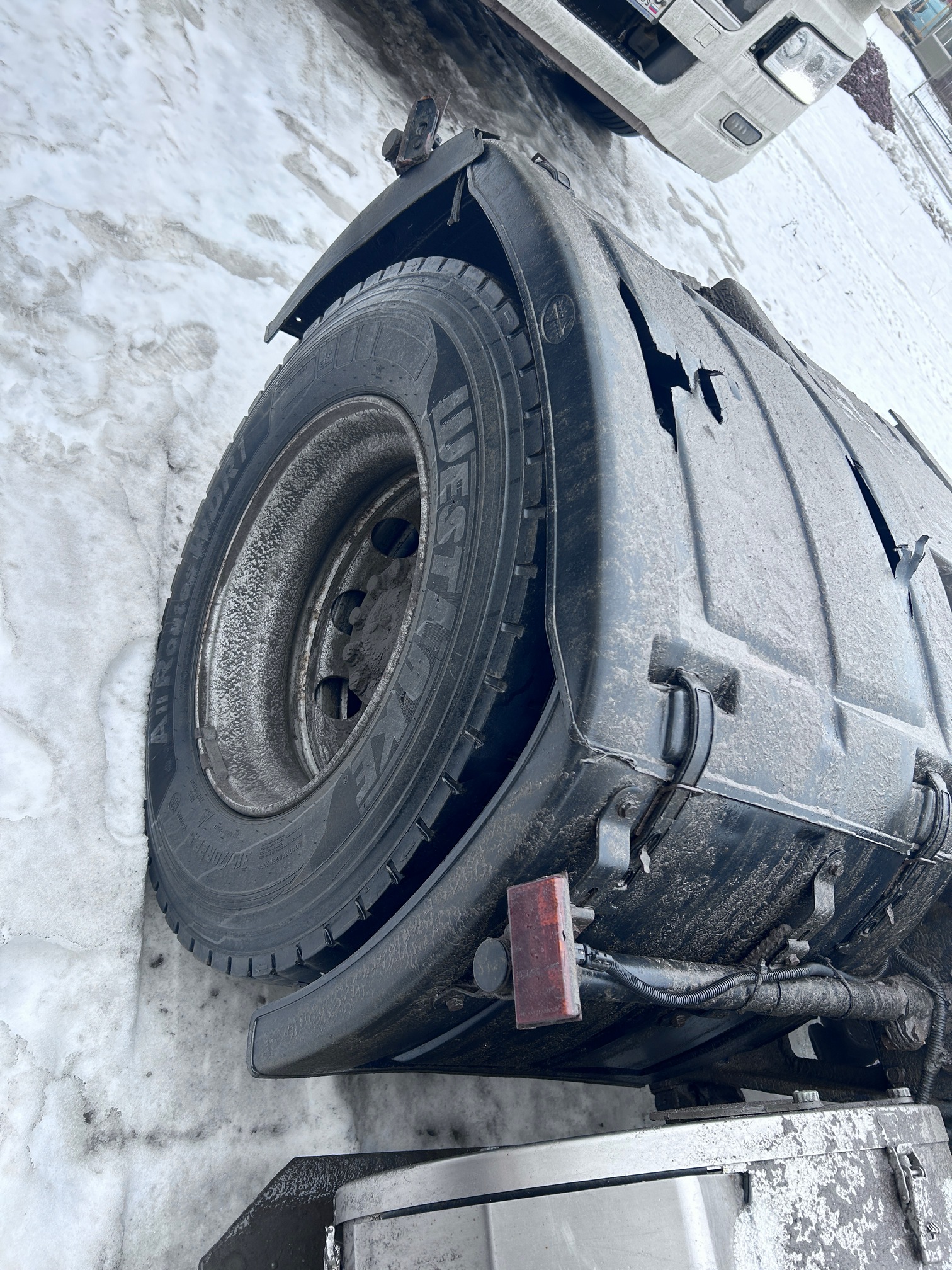 Седельный тягач КАМАЗ 5490-80802-90(5P) (СПГ) 2022 г. - фото 13