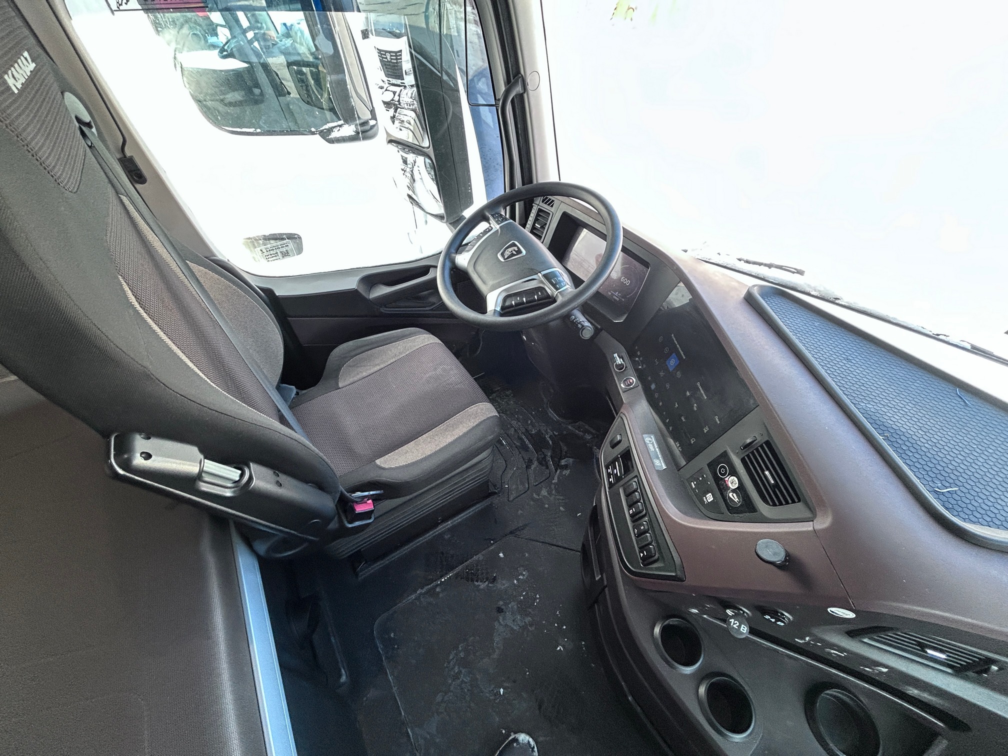 Седельный тягач КАМАЗ 54901-70014-СА 2023 г. - фото 28