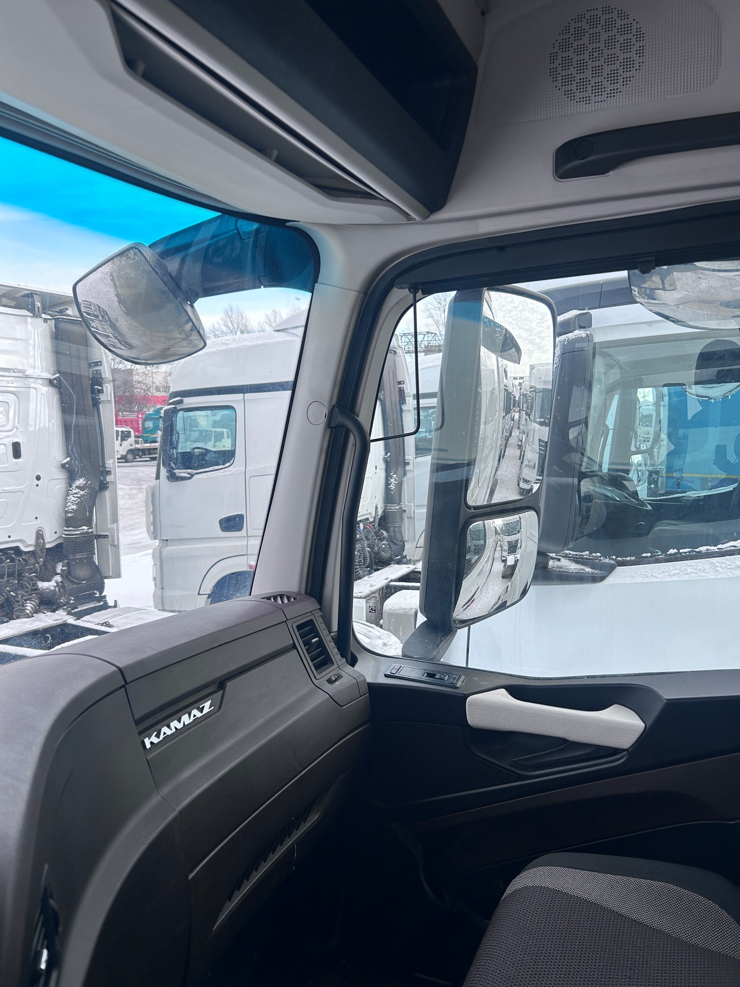 Седельный тягач КАМАЗ 54901-70014-СА 2023 г. - фото 33