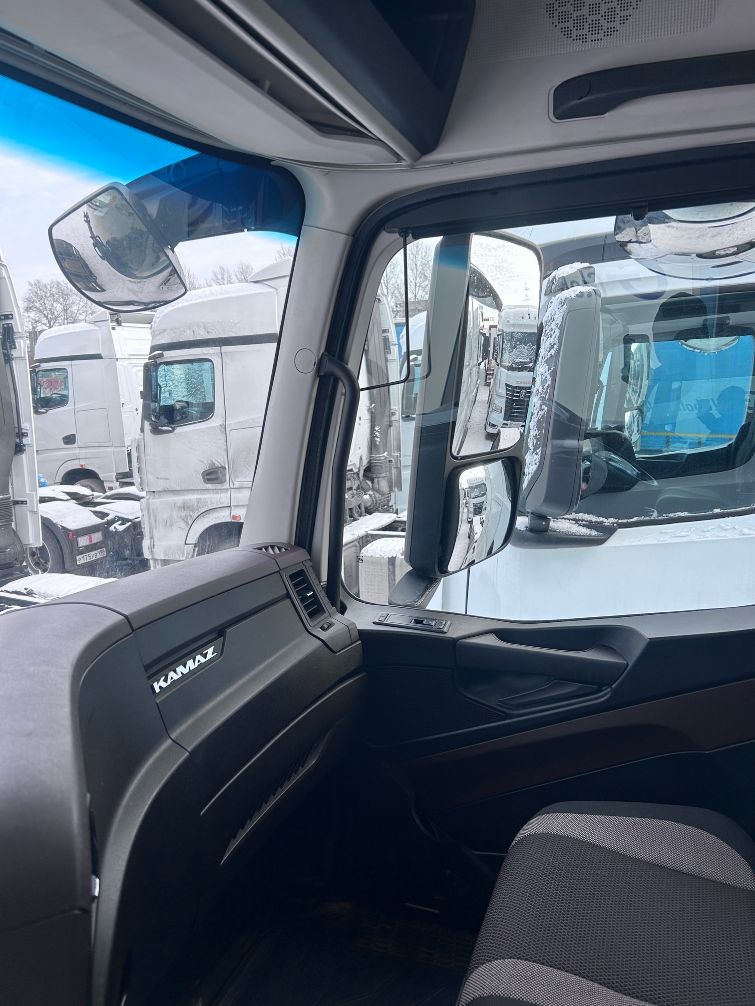 Седельный тягач КАМАЗ 54901-70014-СА 2023 г. - фото 35