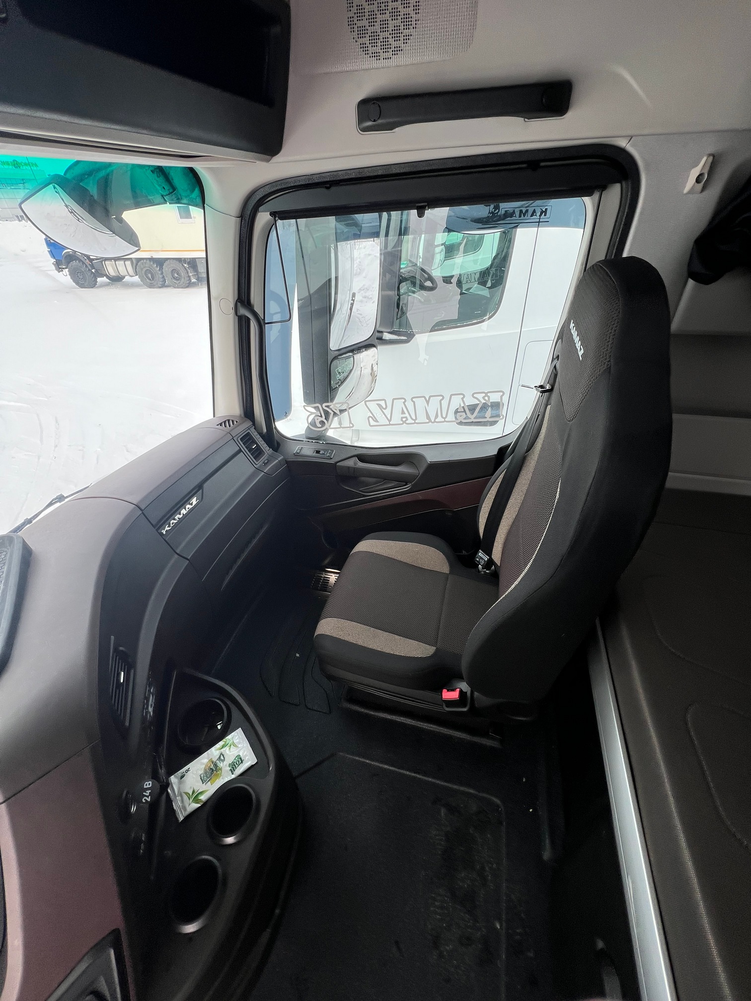 Седельный тягач КАМАЗ 54901-70014-СА 2024 г. - фото 15