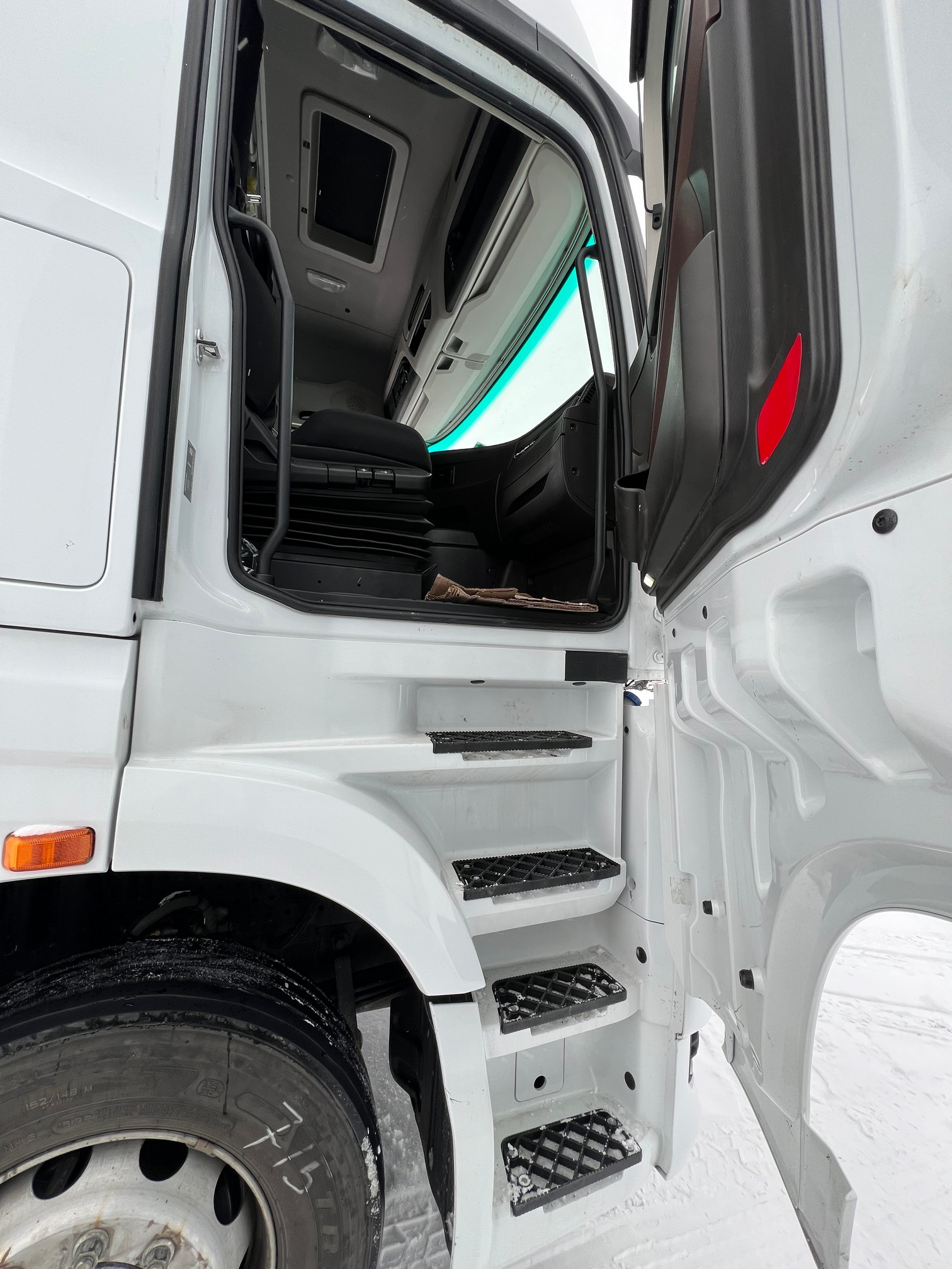 Седельный тягач КАМАЗ 54901-70014-СА 2024 г. - фото 2