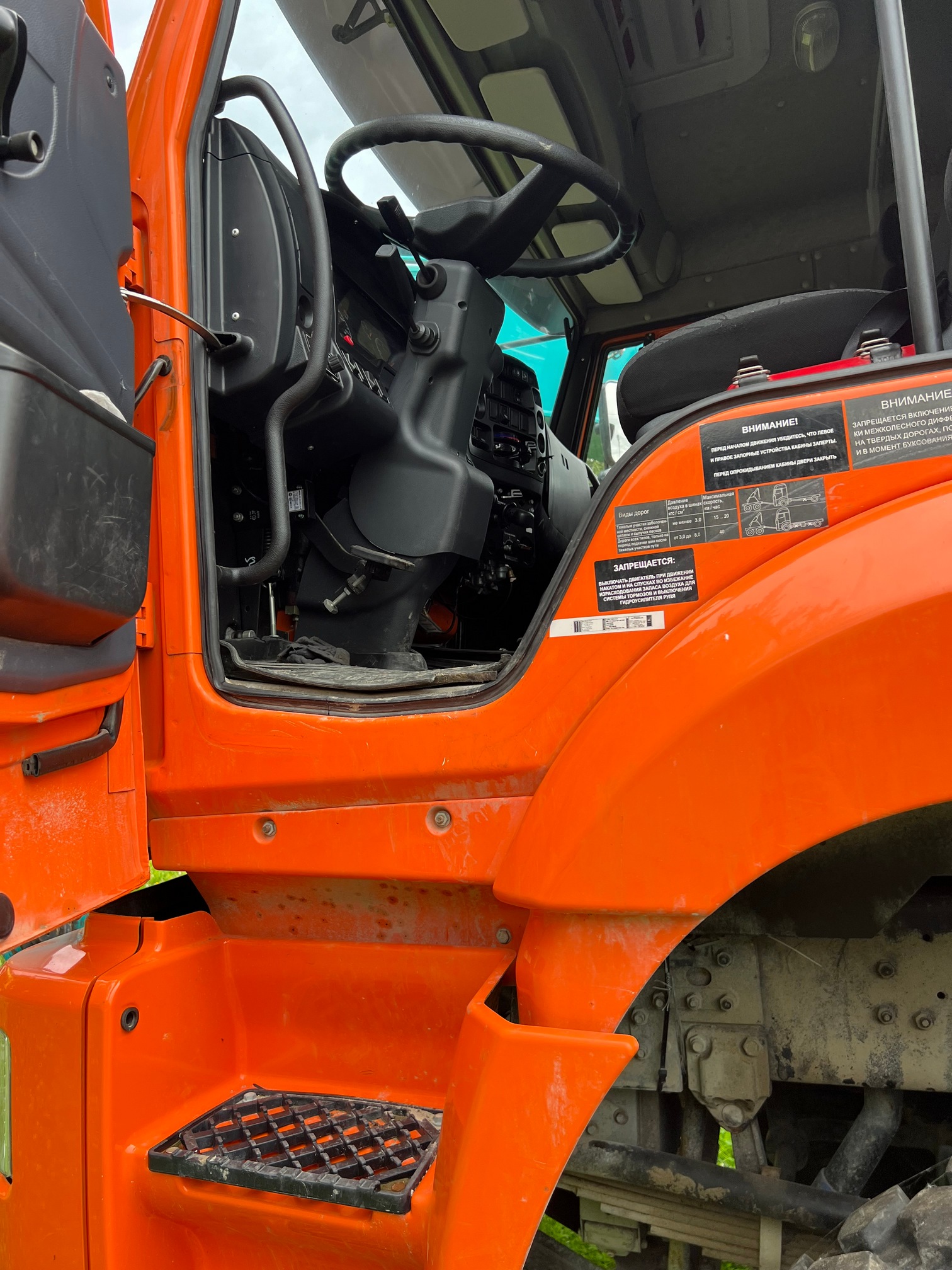 Седельный тягач КАМАЗ 65221-26020-53 2023 г. - фото 20