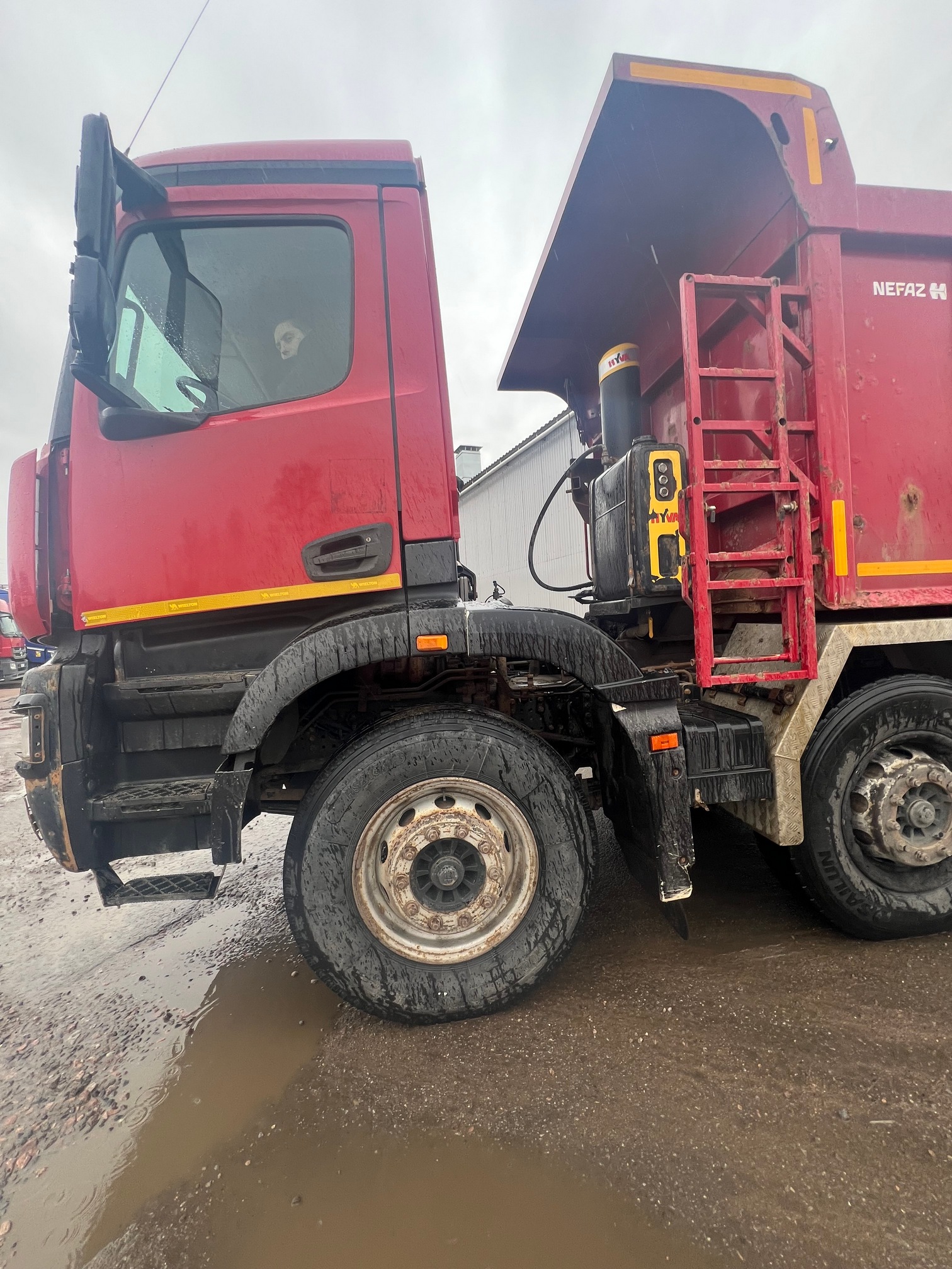 Самосвал КАМАЗ 65951-20001-92 C341-3F50-92 2021 г. - фото 9