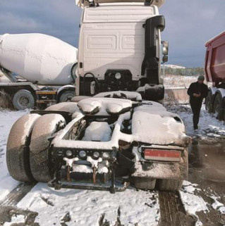 Седельный тягач КАМАЗ 5490-892-DC (газодизель)