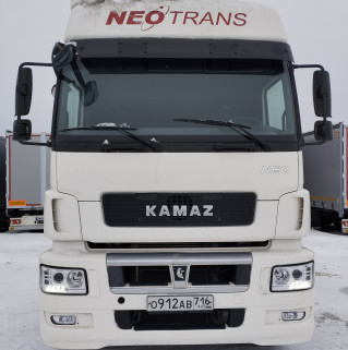 Седельный тягач КАМАЗ 5490-801-DC (газодизель)