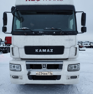 Седельный тягач КАМАЗ 5490-801-DC (газодизель)