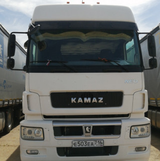 Седельный тягач КАМАЗ 5490-892-DC (газодизель)