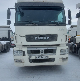 Седельный тягач КАМАЗ 5490-801-DC (газодизель)