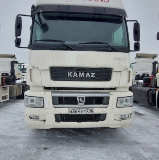 Седельный тягач КАМАЗ 5490-801-DC (газодизель)