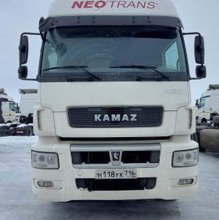 Седельный тягач КАМАЗ 5490-801-DC (газодизель)