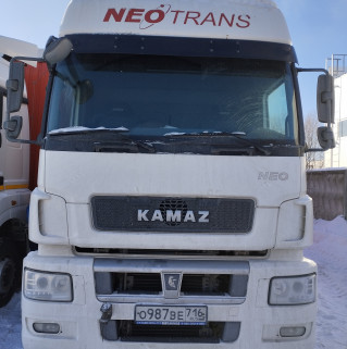 Седельный тягач КАМАЗ 5490-801-DC (газодизель)