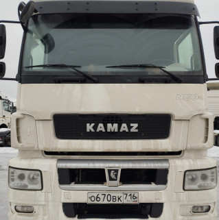 Седельный тягач КАМАЗ 5490-801-DC (газодизель)