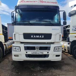 Седельный тягач КАМАЗ 5490-80802-90(5P) (СПГ)