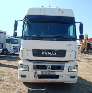 КамАЗ 5490 4x2 Седельный тягач