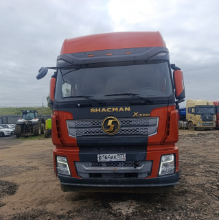 Shacman (Shaanxi) SX* 6x4 Седельный тягач