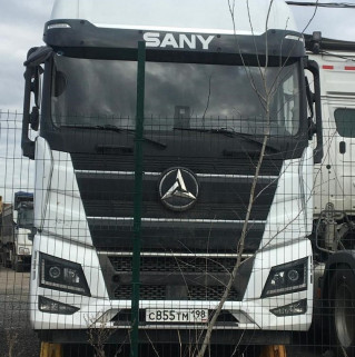 SANY D* 4x2 Седельный тягач
