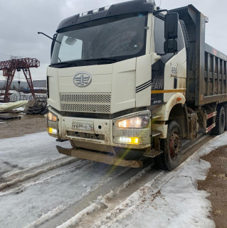 FAW J6 6x4 Самосвал