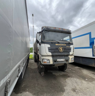 Shacman (Shaanxi) SX* 6x6 Самосвал