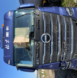 BEIJING BJ* 6x4 Седельный тягач