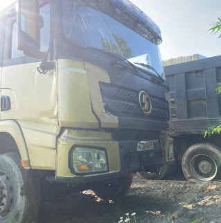 Shacman (Shaanxi) SX* 8x4 Самосвал