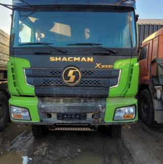 Shacman (Shaanxi) SX* 6x6 Самосвал