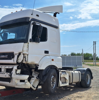 КамАЗ 5490 4x2 Седельный тягач