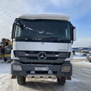 Mercedes-Benz ACTROS 6x6 Седельный тягач