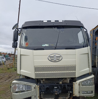 FAW J6 6x6 Самосвал