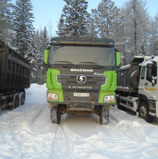 Shacman (Shaanxi) SX* 6x6 Самосвал