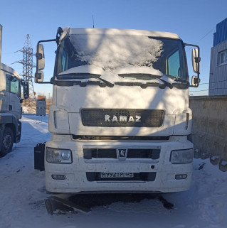 КамАЗ 5490 4x2 Седельный тягач