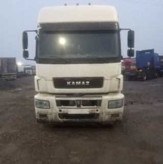 КамАЗ 5490 4x2 Седельный тягач