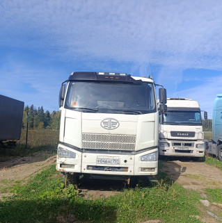 FAW J6 8x4 Самосвал