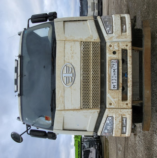 Автомастер 6589* на шасси FAW CA 3310 8x4 Самосвал