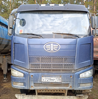 FAW J6 6x4 Самосвал